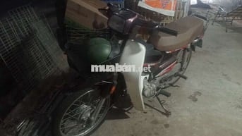 Honda Dream màu Nâu trắng