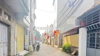 BÁN NHÀ 3 TẦNG-ĐƯỜNG THÔNG Ô TÔ-KINH DOANH SẦM UẤT-THÔN BÂU KIM CHUNG