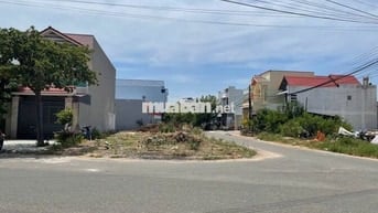 Góc 2 mặt tiền Nguyễn Văn Linh TP.Phan Thiết 162m2(7mx30m) Full thổ cư