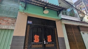 Nhà ngay gần trường tiểu học ,cấp 2, cấp 3