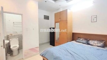 Cần pass lại phòng trung tâm quận 1 , gần Chợ Tân Định