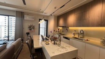 Bán chung cư Trung Yên plaza, Diện tích: 115m2, 3pn, Giá: 9.8 tỷ