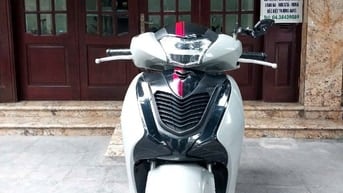 Bán xe SH 150CC, đăng ký tháng 4/2017, mầu trắng đen, nguyên bản