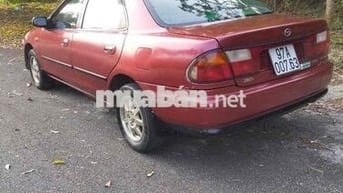 Mazda 323 Đỏ Số sàn