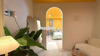 CHO THUÊ PHÒNG GIÁ RẺ ĐẸP FULL NỘI THẤT CÓ PHÒNG KHÁCH TÁCH BẾP QUẬN 3