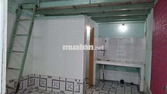 Phòng trọ 12m3 đường Bùi Quang Là