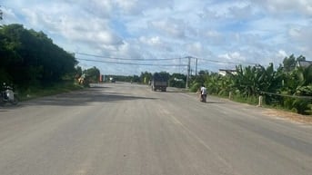 Nhượng đất thổ cư góc MT đường Hồ Chí Minh và đường 825, NGANG 70M