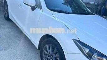 Mazda 3 2016 1.5 AT Hatchback - 110000 km