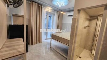 Cho Thuê Phòng Tách Bếp 20m2 Balcon Giặt Riêng Ngay Cầu Vượt 3/2 Q10
