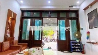 Bán nhà đẹp hẻm xe tải 5x14 4 tầng mới đẹp ở ngay, gần nhà ga T3 TSN