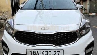 xe gia đình . kia ron do 2017 tự động xe đep