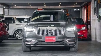 ♻️ VOLVO XC90 T8 Recharge ♻️

✔️ Sản xuất 2021 ,