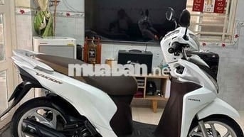 Honda Vision 2019, trắng khoá smk