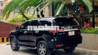 Toyota Fortuner 2017 2.4G 4x2 - 280000 km