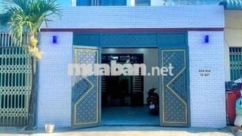 Nhà phố sân xe tăng đường xe tăng