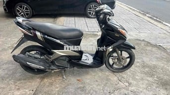 Yamaha Luvias màu Đen