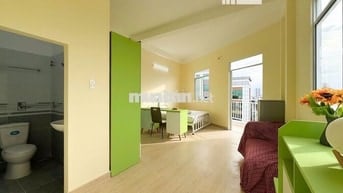 ⭐ CĂN HỘ DỊCH VỤ FULL NỘI THẤT – BAN CÔNG RỘNG – CỰC THOÁNG ⭐