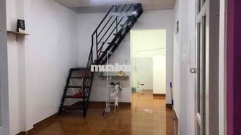 🏠CHO THUÊ NHÀ.  📐Dt 3x10m 1 trệt x 2PN x 2wc có sân cổng. hẻm Phạm Thế