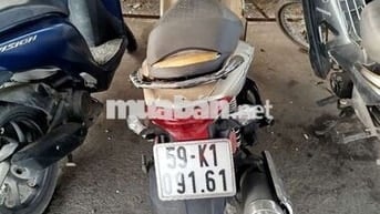 Dư xe nên cần bán