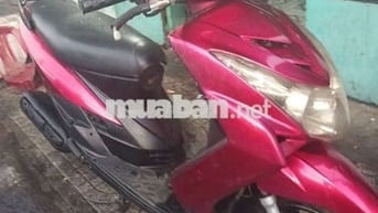 Yamaha Ultimo Đỏ Tự động