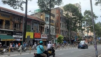 Cho thuê nhà Nguyên Căn - Mặt Tiền Trần Hưng Đạo - An Bình. 5 tầng. 