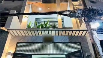 chính chủ kẹt tiền cần bán nhà Võ Thị Sáu, quận 3