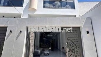 Nhà vừa hoàn thiện ngay Chợ Tân Mai 2