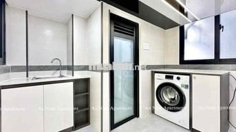 DUPLEX SIU PHẨM GẦN PHAN ĐÌNH PHÙNG , PHỐ PHAN XÍCH LONG , BỜ KÈ .