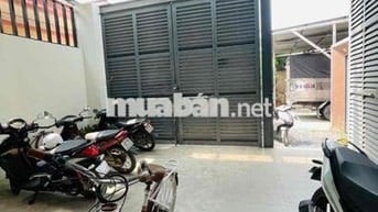 Nhà cấp 4 mới xây sạch đẹp DT 80m2 hẻm xe hơi gần Hoàng Diệu 2