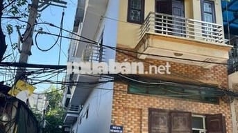 Cho thuê nhà 3 tầng làm văn phòng hoặc Hộ gia đình để ở