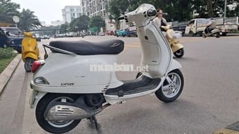 Piaggio Vespa LX 125