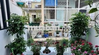 CẦN BÁN - HÀNG HIẾM – LÔ GÓC 3 MẶT THOÁNG – HẺM  3M – 5 TẦNG – 6PN