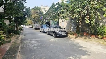 ĐẲNG CẤP 37M2, TĐC TRÂU QUỲ, GIA LÂM, ĐƯỜNG VỈA HÈ 2 BÊN, KINH DOANH