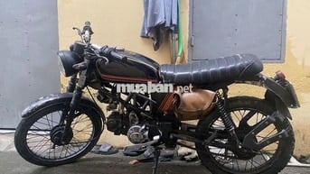 Xe máy Cafe Racer màu Đen
