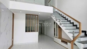 Nhà mới cần tiền bán gấp giá 1ti750 Tân Tạo-Bình Tân