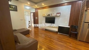 Cần bán gấp căn cc 2N2VS rộng rãi tầng trung thoáng mát hàng xóm Vín