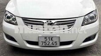 Toyota Camry 2007 3.5Q - 123456 km