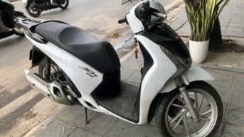 Xe máy SH150 Việt nam chính chủ 