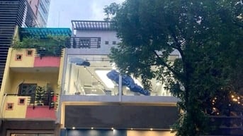 Bán nhà mặt tiền Nguyễn Đình Chiểu Q3, 127m², dòng tiền 130 triệu/th