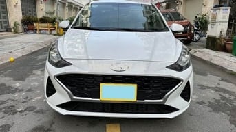 Hyundai i10 đời 2022 số sàn màu trắng sedan