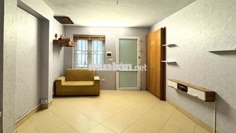 Cho thuê căn phòng số 16 phố Trần Hưng Đạo- Hoàn Kiếm- Tiện ích