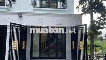 Chỉ cần 1 tỷ nhận ngay nhà 1 lầu 3PN kcn nam tân uyên, Bình Dương