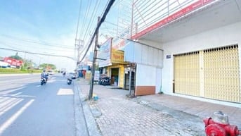 Cho thuê nhà 240 m2 Nguyễn Văn Linh kế bệnh viện đa khoa Cần Thơ