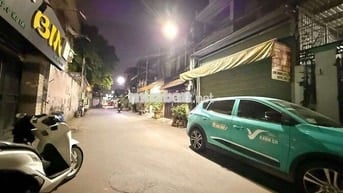 💥Siêu phẩm nhà phố, 102m², 3 tầng, DT 743, VINCOM Dĩ An, Dĩ An, HCM.