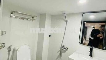 HƠN 5 TỶ HỘ KHẨU PHỐ VIP KIM MÃ - 25M RA Ô TÔ TRÁNH - 2 THOÁNG