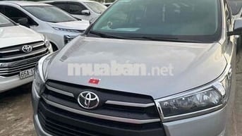 Toyota Innova 2019 2.0G