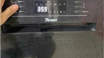 Máy rửa chén được tặng, ít xài nên muốn thanh lý!