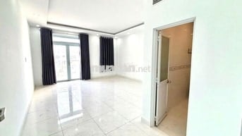 Phòng Nội Thất Giá Rẻ Ngay Cao Đẳng Điện Lực - Cầu Phú Long