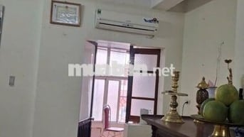 Cho thuê tập thể tầng 5 phố Võ Thị Sáu - 60m2 - 2 ngủ - 8 triệu