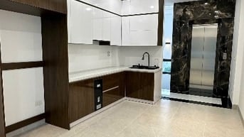 🔥NHỈNH 13 TỶ NGUYỄN VĂN HUYÊN💥6 TẦNG, THANG MÁY. LÔ GÓC. Ô TÔ 